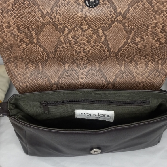Mondani Brown Shoulder Bag - Picture 7 of 10